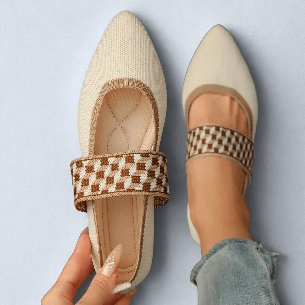 Arvia Knit Flats Breathable fits
