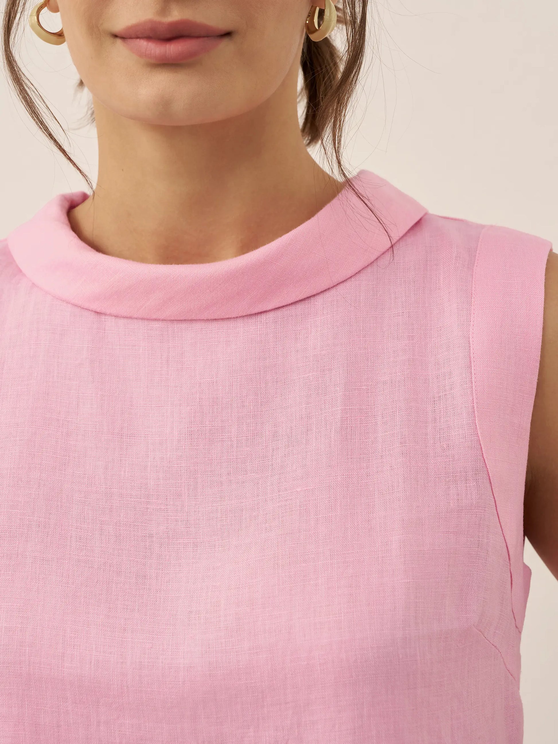 Jacqueline Linen Tank Top Stylish