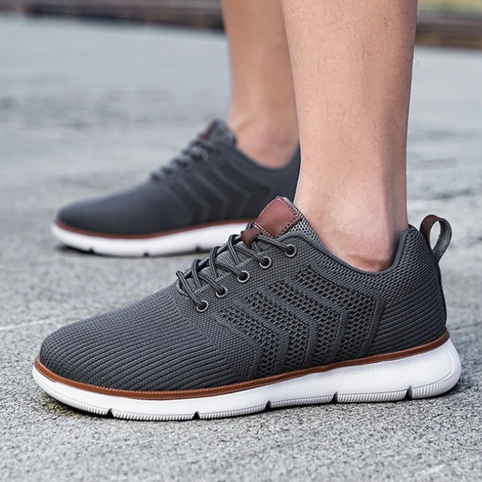Airmesh Stride Sneakers Comfortable
