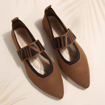 Arvia Knit Flats Breathable fits