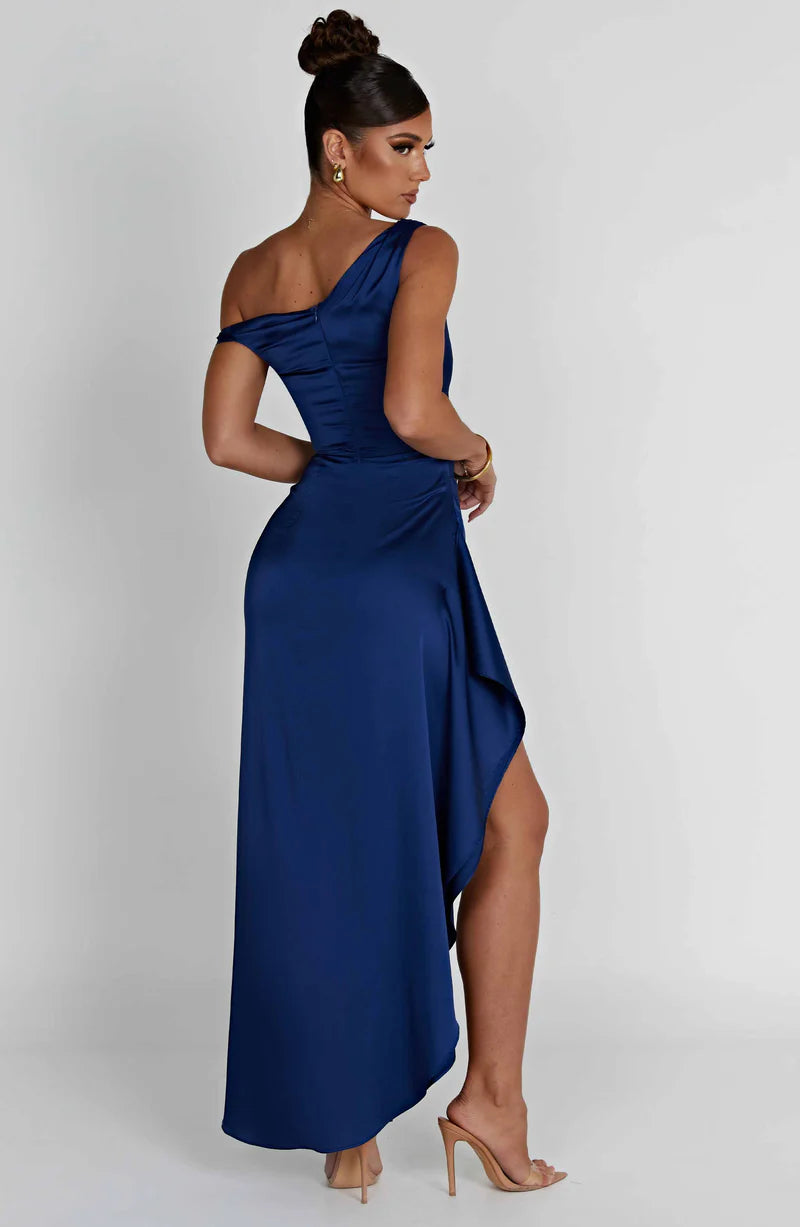 Juliene Maxi  Black Dress