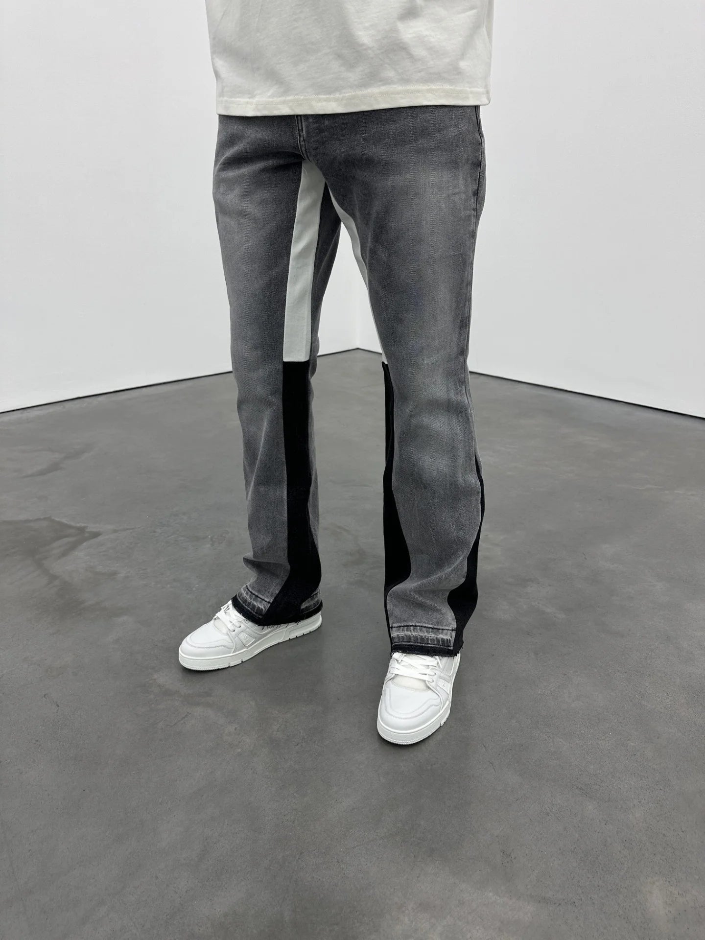 Prestige Light Grey Flared Jeans